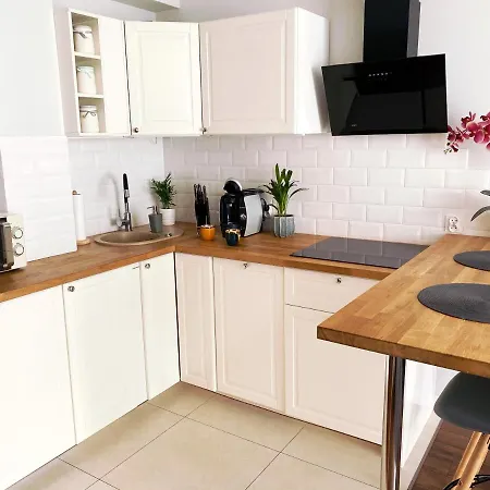 Na Teczowej Apartment